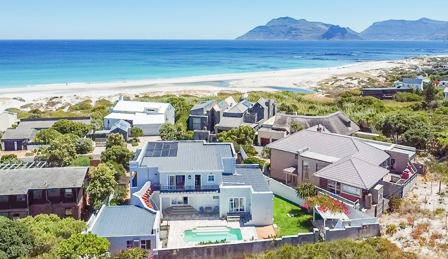 4 Bedroom Property for Sale in Kommetjie Western Cape